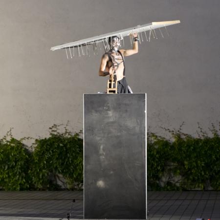 performance Arti Grabowskiego 