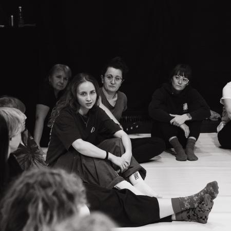 w sile: mniejsze gesty_Dana Chmielewska_t@niec 2.0