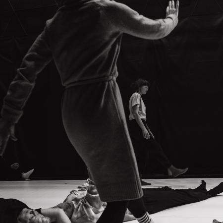 w sile: mniejsze gesty_Dana Chmielewska_t@niec 2.0