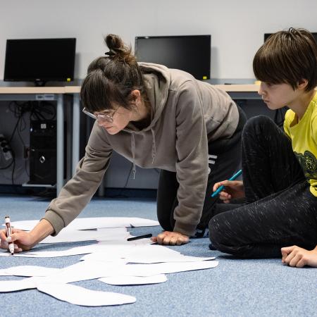 w rodzine: mapy ślady legendy_Dana Chmielewska_t@niec 2.0