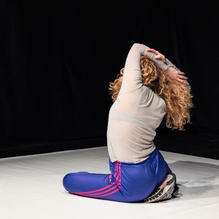 pokaz: zmieniłaś mnie w dotyk_Dana Chmielewska_t@niec 2.0